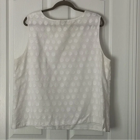 Talbots White Textured Tank Top - Picture 2 of 4